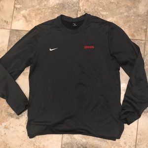 Men’s Nike Therma Top (Good Condition)!!